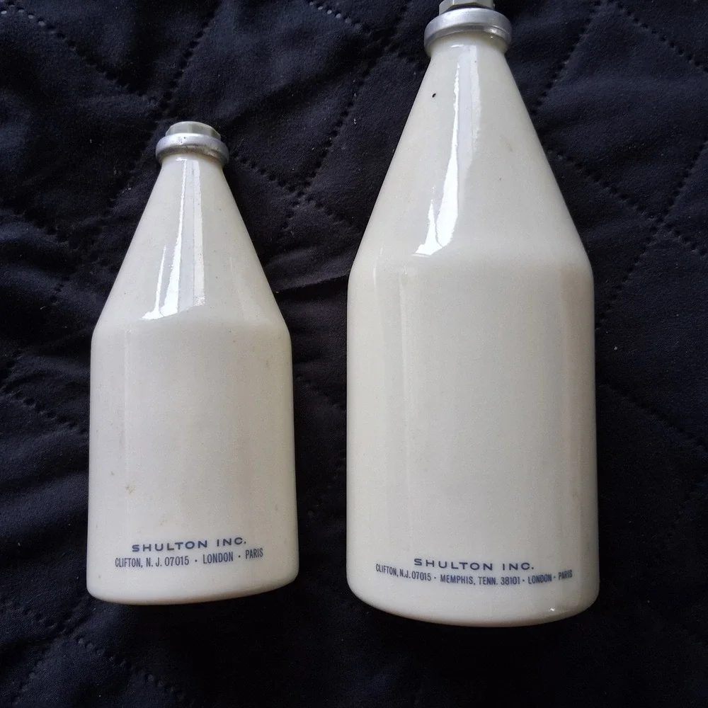 2 - Vintage Old Spice 70s After Shave Lotion 9.50 -4.75 Fl oz Glass Bottles